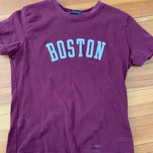 Brandy Melville Boston short tee